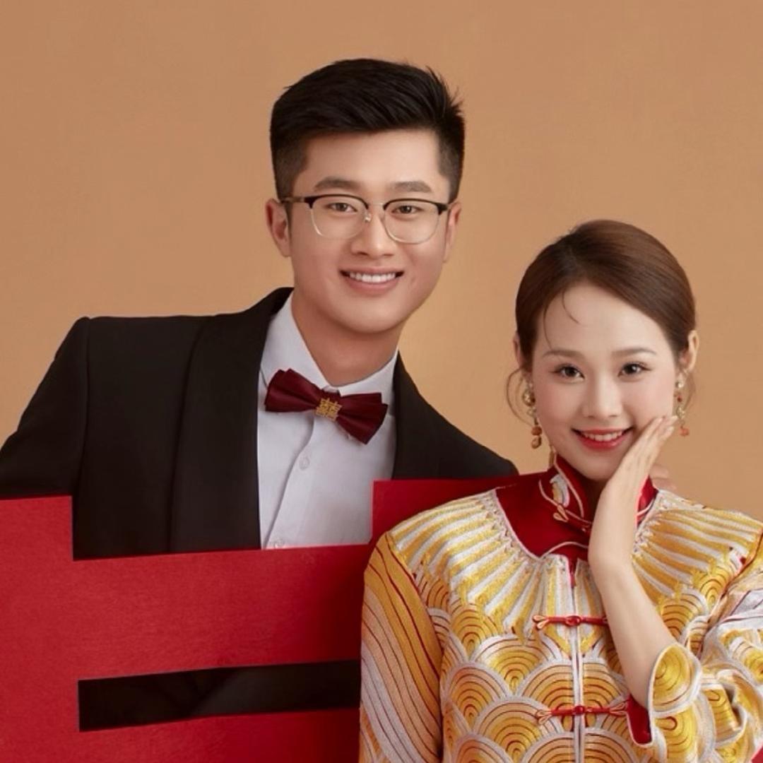 露露和韩冰集尚商贸1号