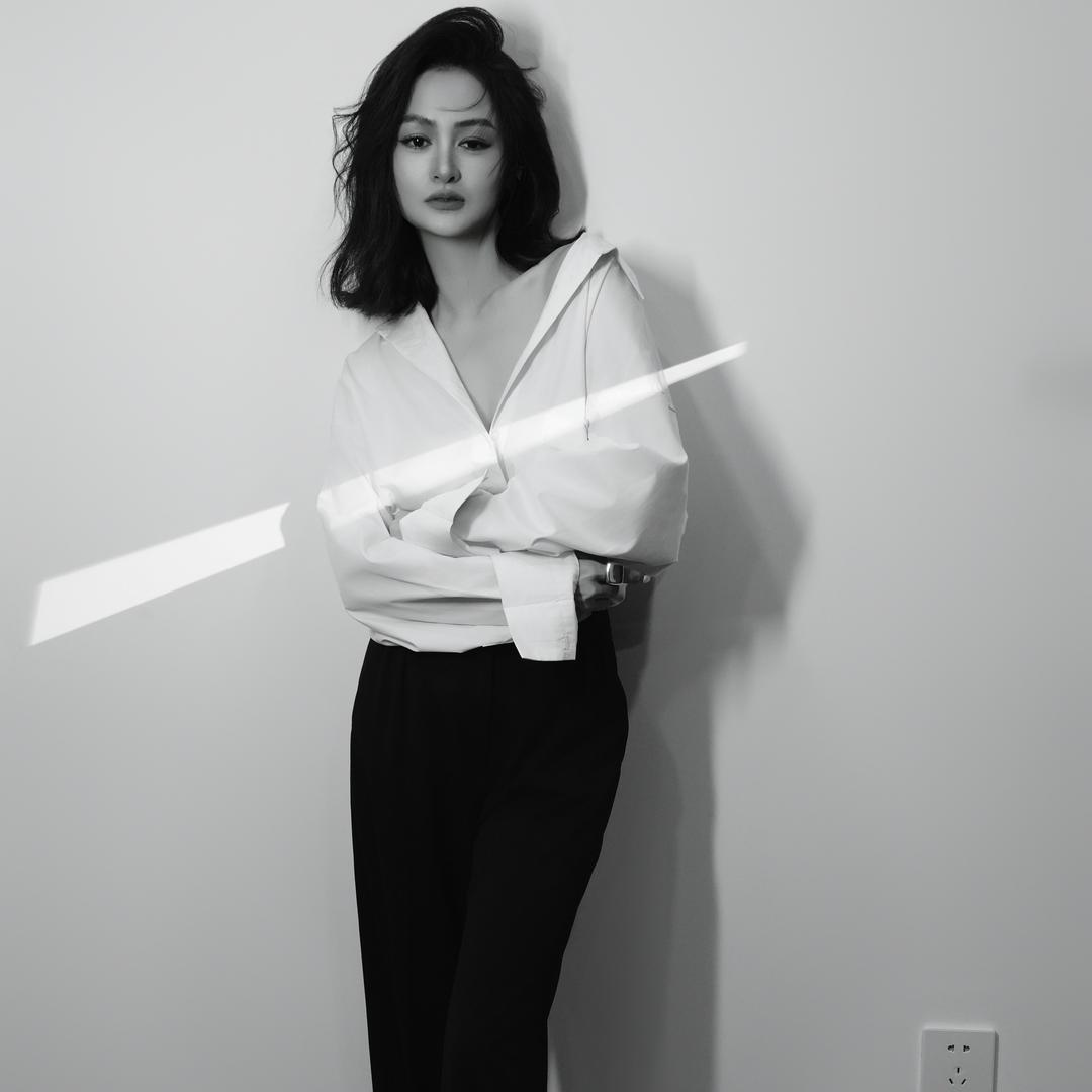 潜江红了樱桃服饰