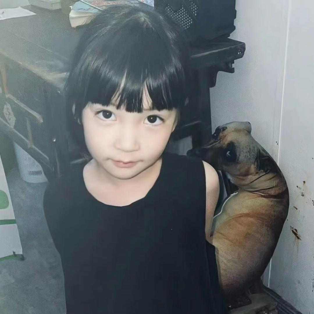 泡 子.
