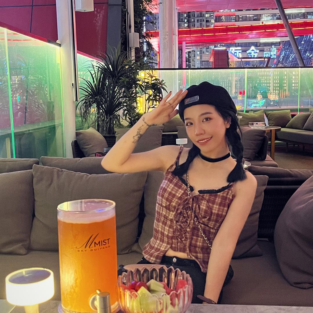 大嘴琦琦