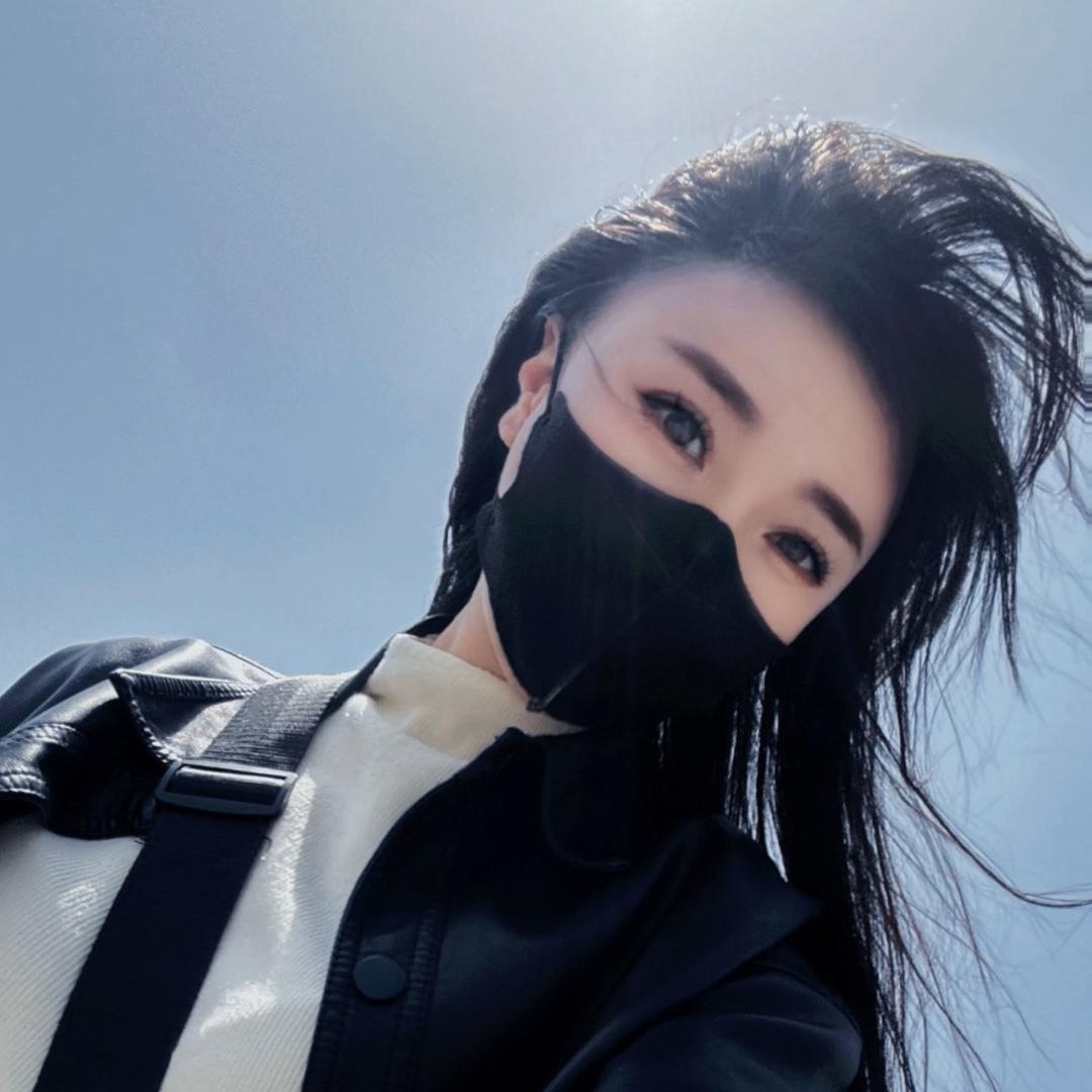 大 美