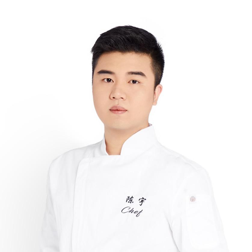 陈宇。