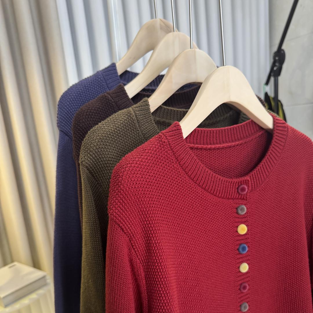 嘉兴濮院织语毛衣工厂