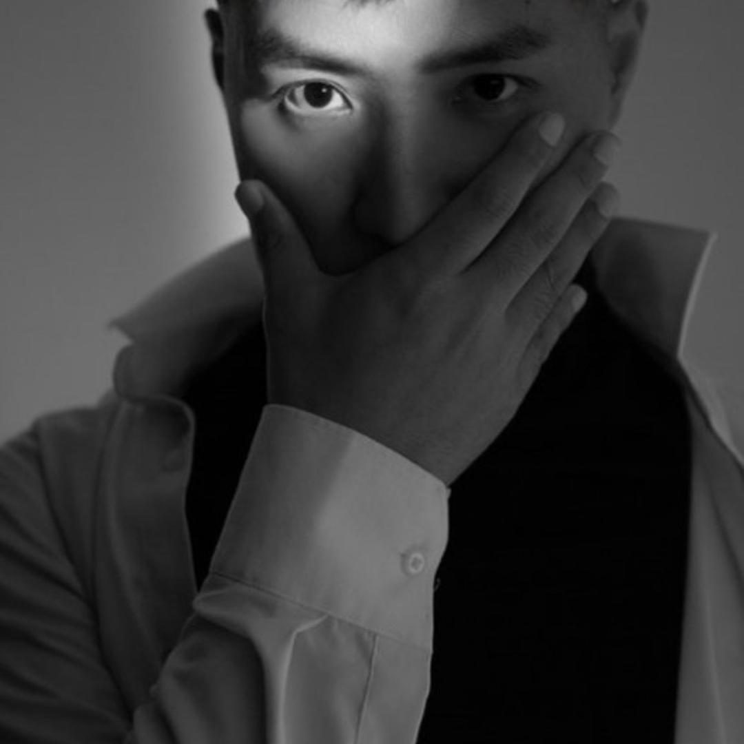李承哲
