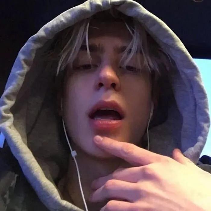 ·
