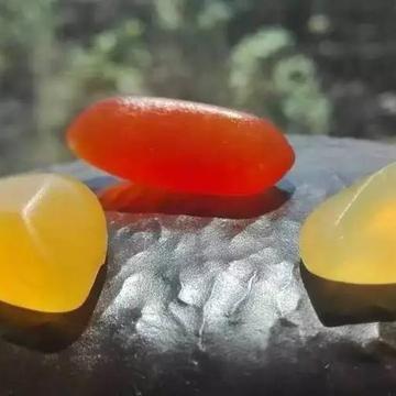 新疆金丝玉五彩石头店