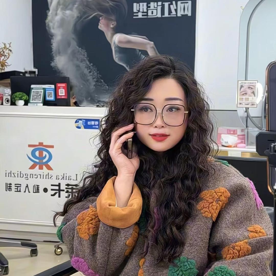 汝城县HUAHUA女装店