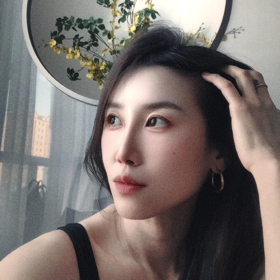 @妍宝💫～新疆女领队