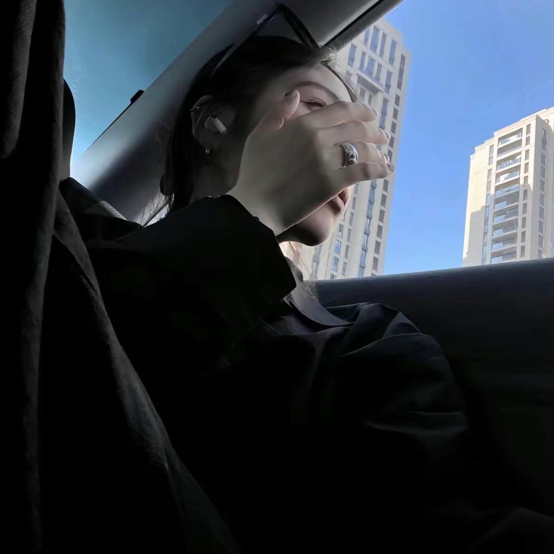 睡觉.
