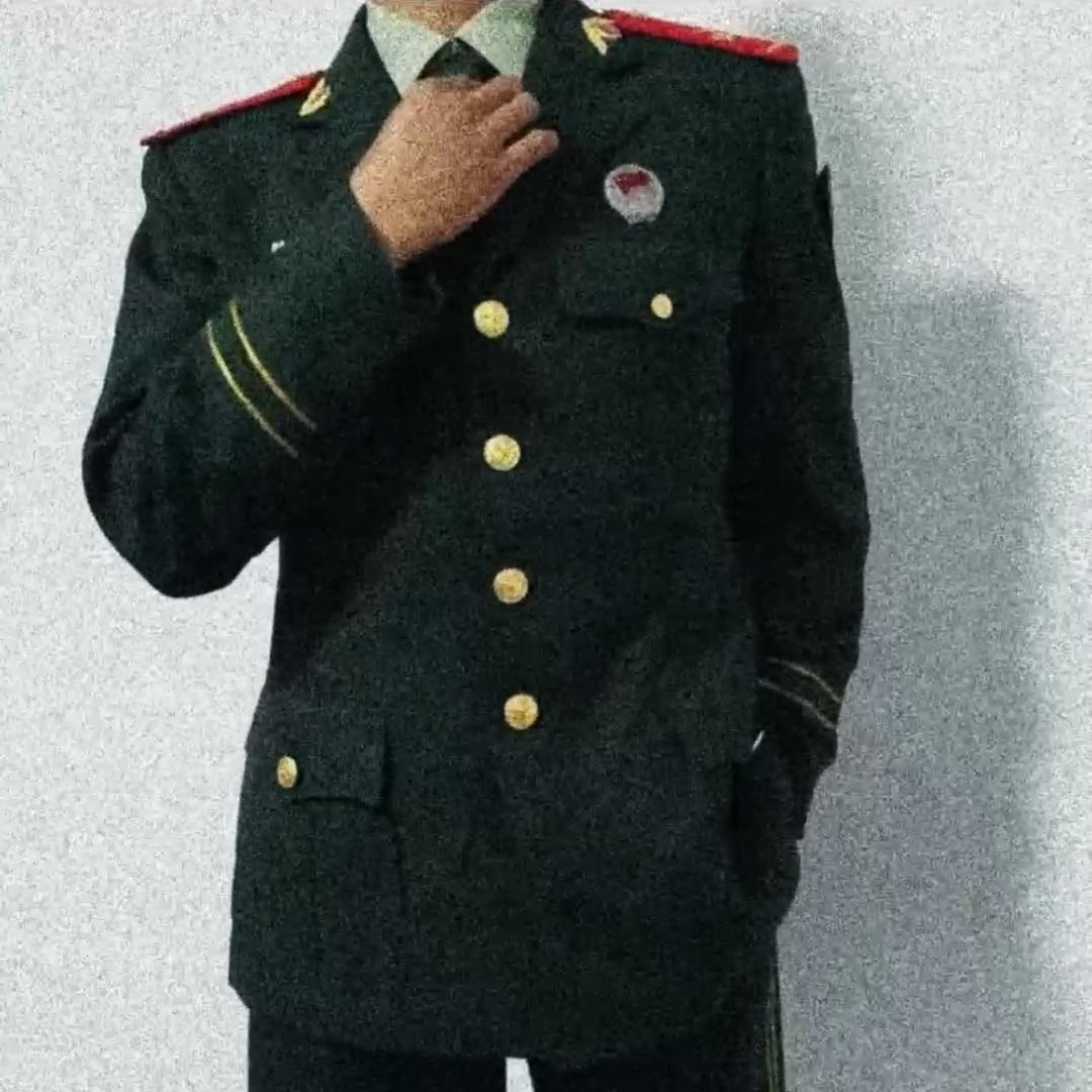 共产主义接班人@