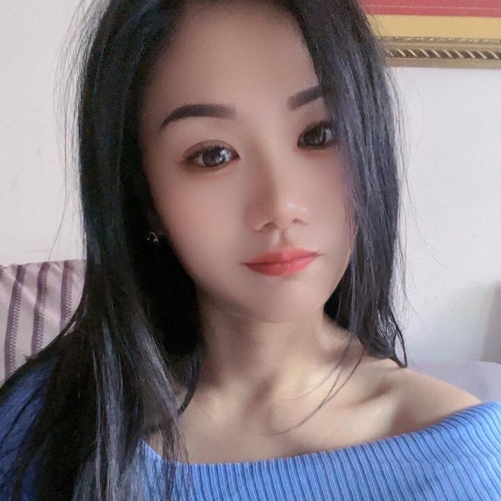 小霞吖