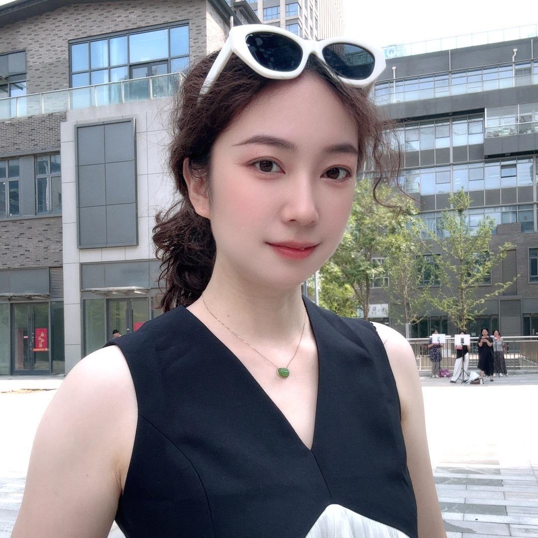 天津遇尚骨相美管理玲姐