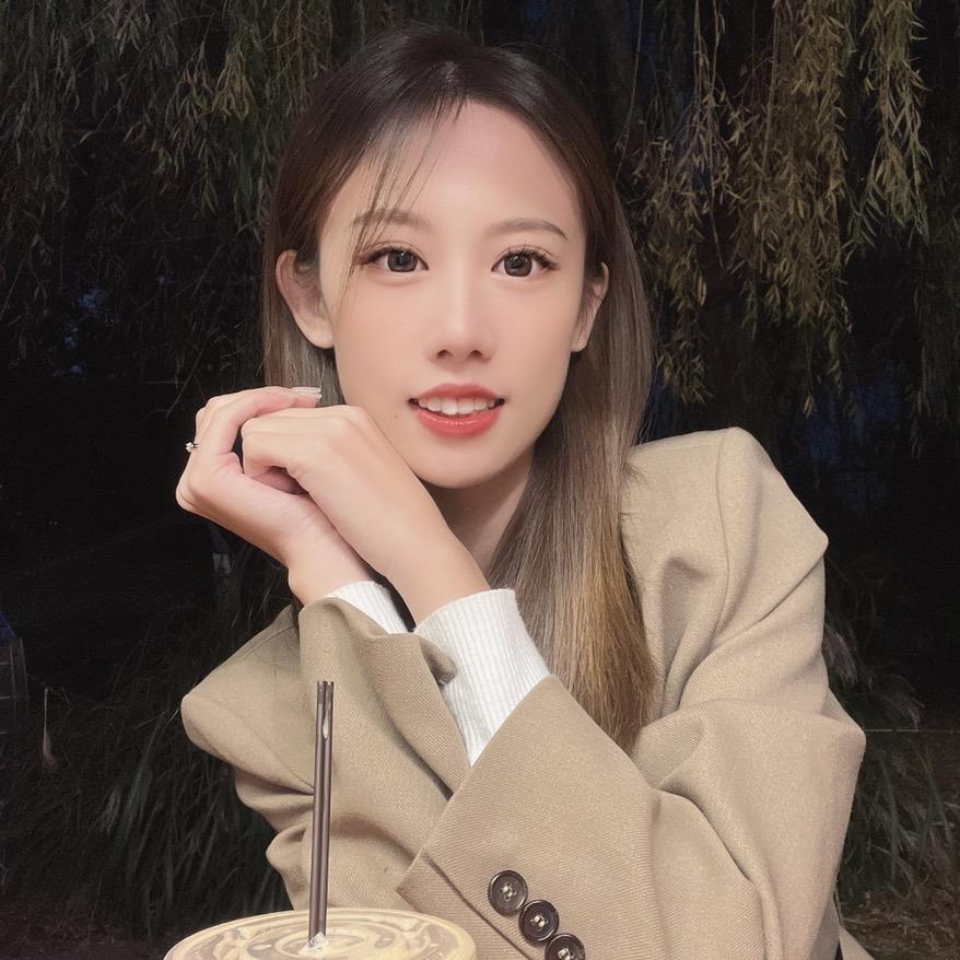 开婚车的小姐姐🇨🇳