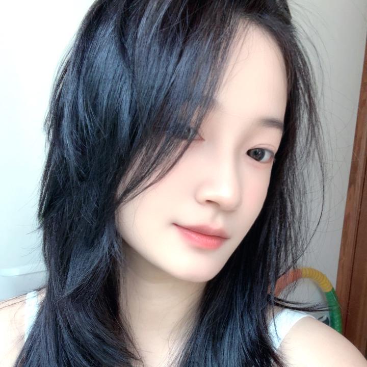 周六福旗舰店直播馆