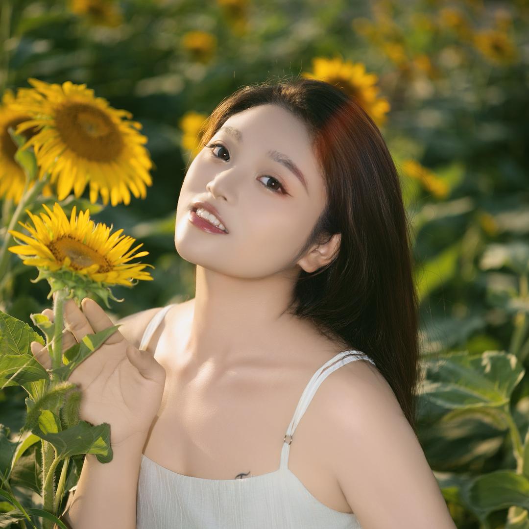 小芳妞儿（四川腊肉香肠）