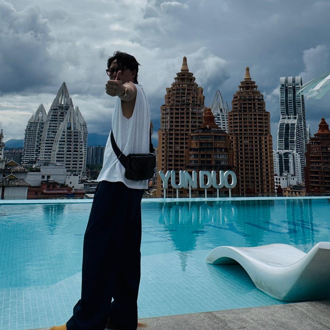 仁寿爱媚美发沙龙店