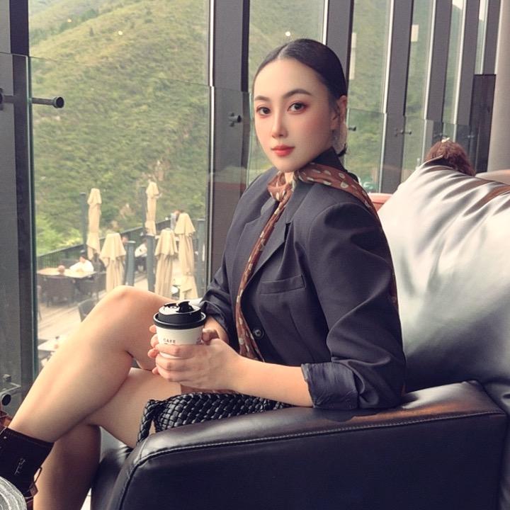 深蓝