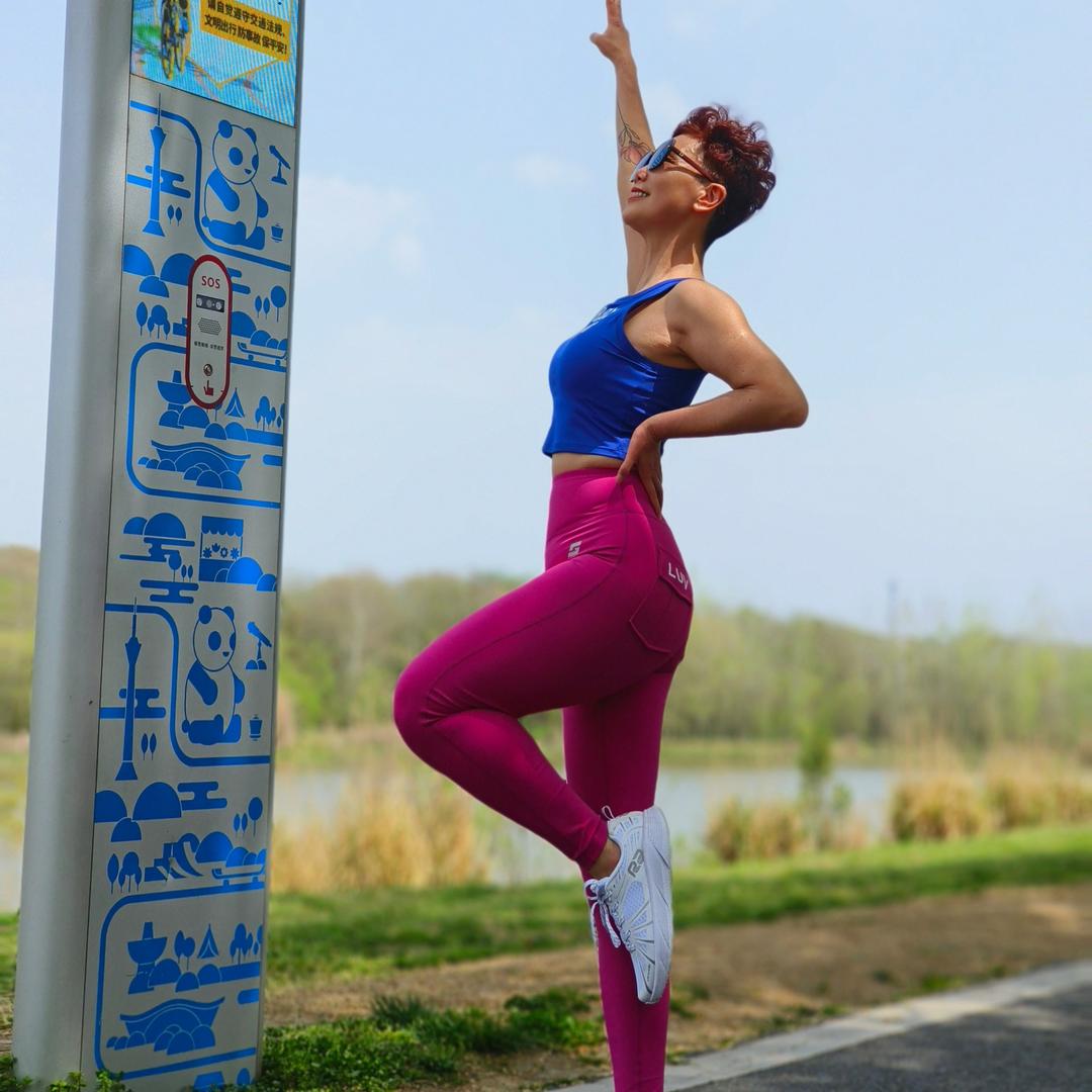 白姐妖圆健身营🎽