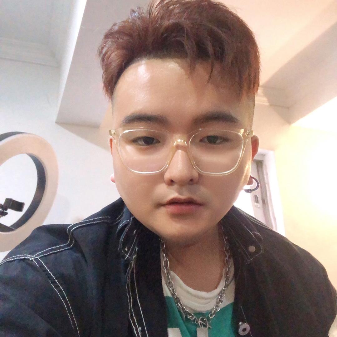 @ 小潘🎙️🎤