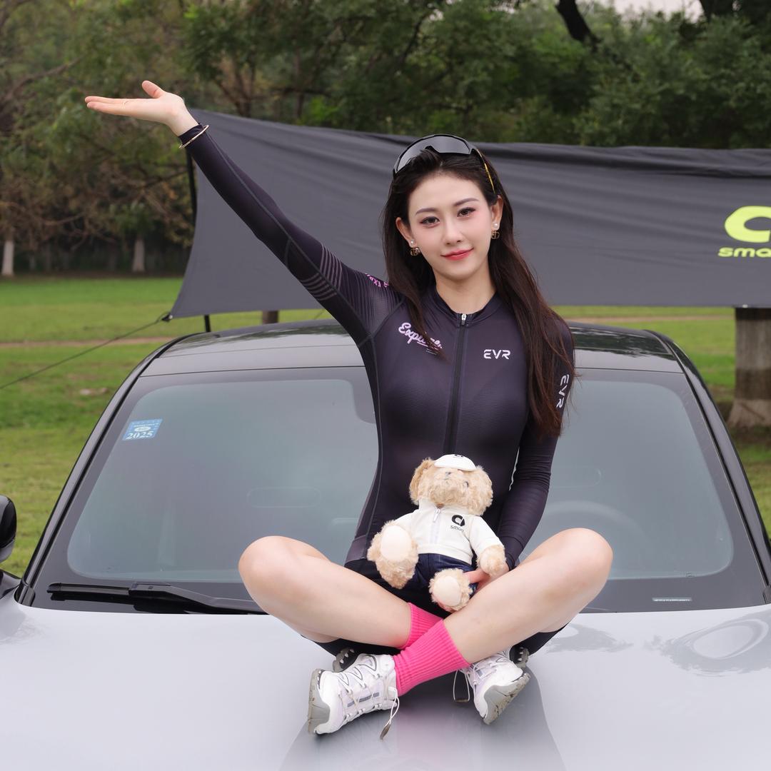 可儿爱上车