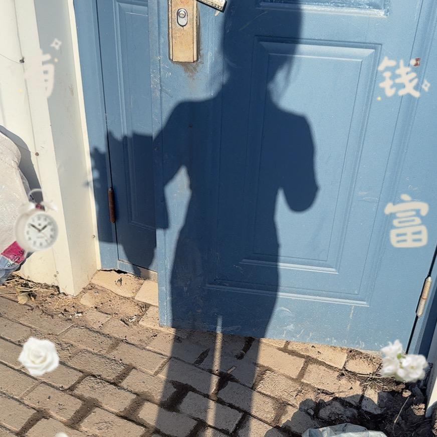 S ⛰️影子 W