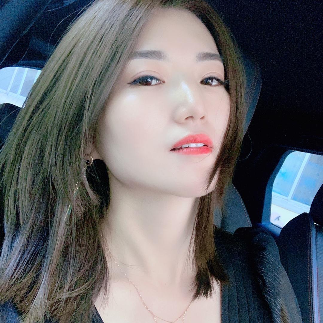 Zhang