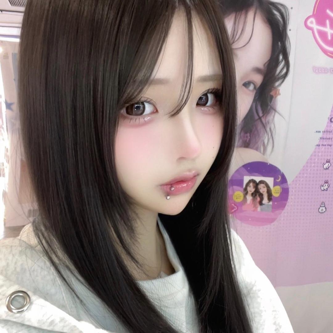 农村妹喂鸡日常
