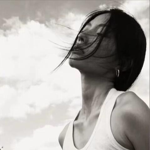 去掉半杯烦恼🥤