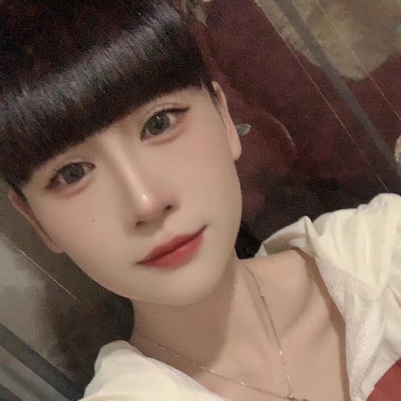 陳     小姐 ✨