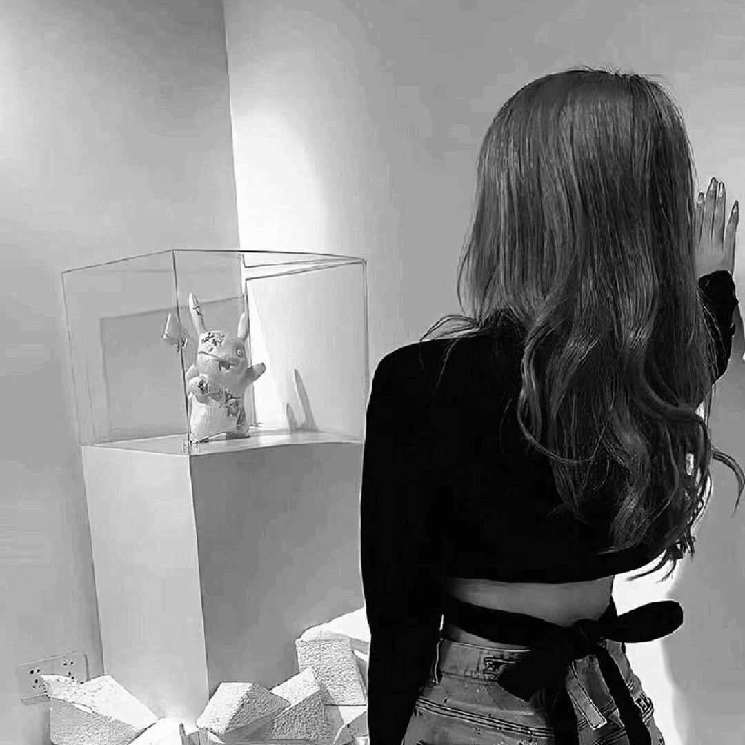 -𝓛𝓾𝓬𝓴𝔂