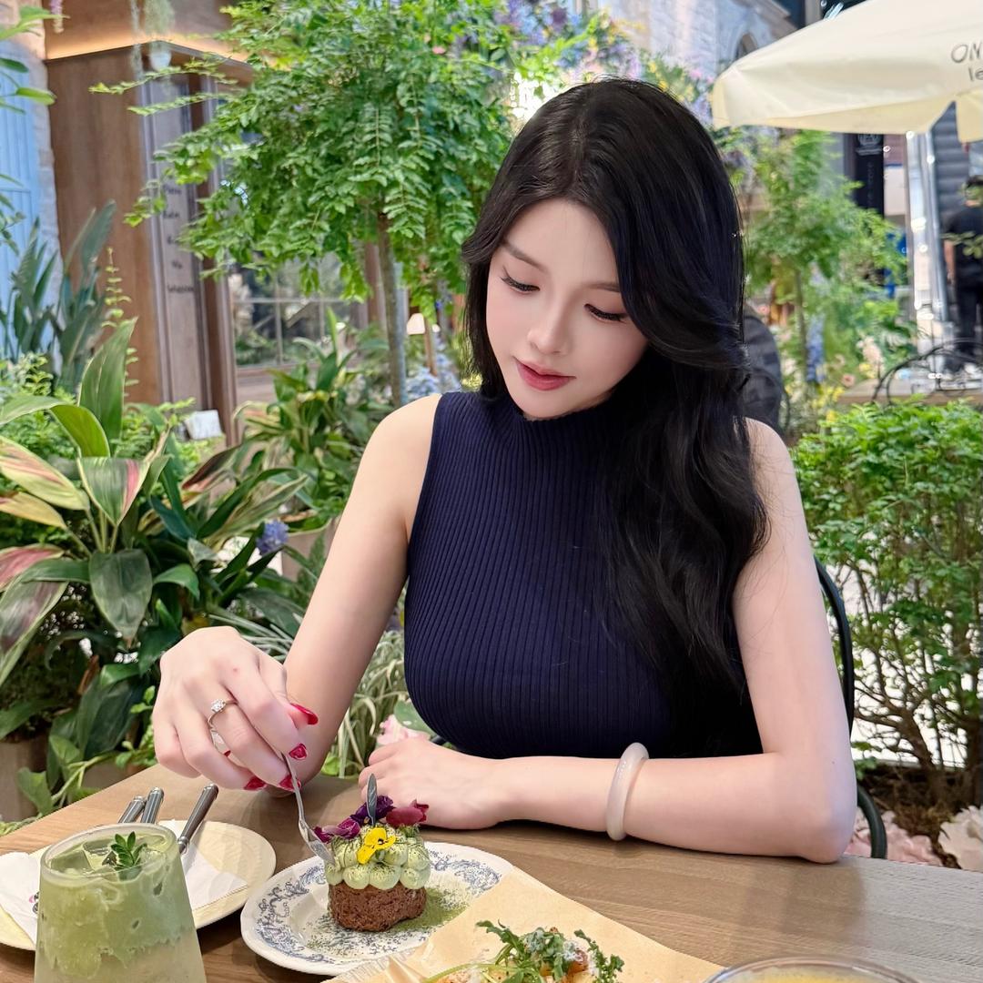 Cynthia 辛西娅女装