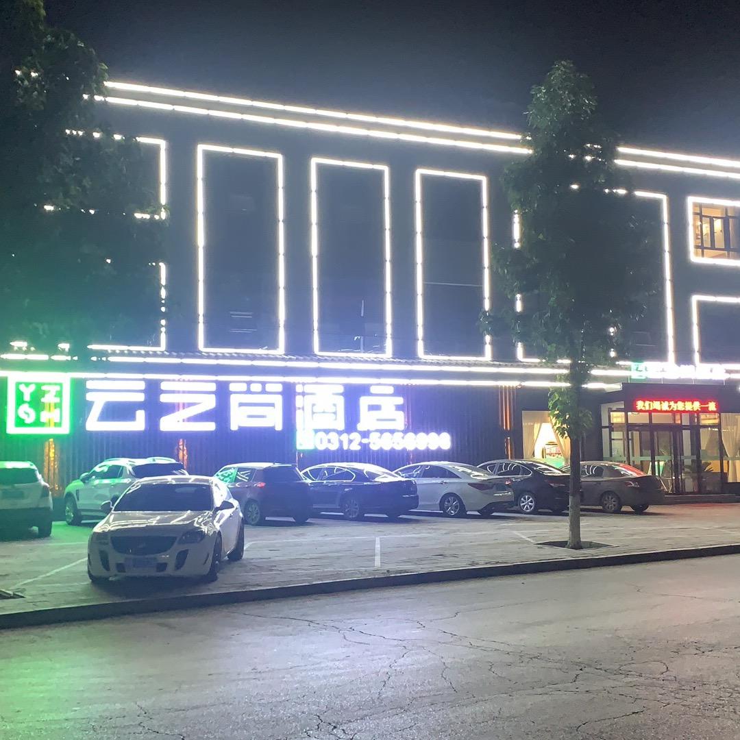 小亮同学🧑‍🎓