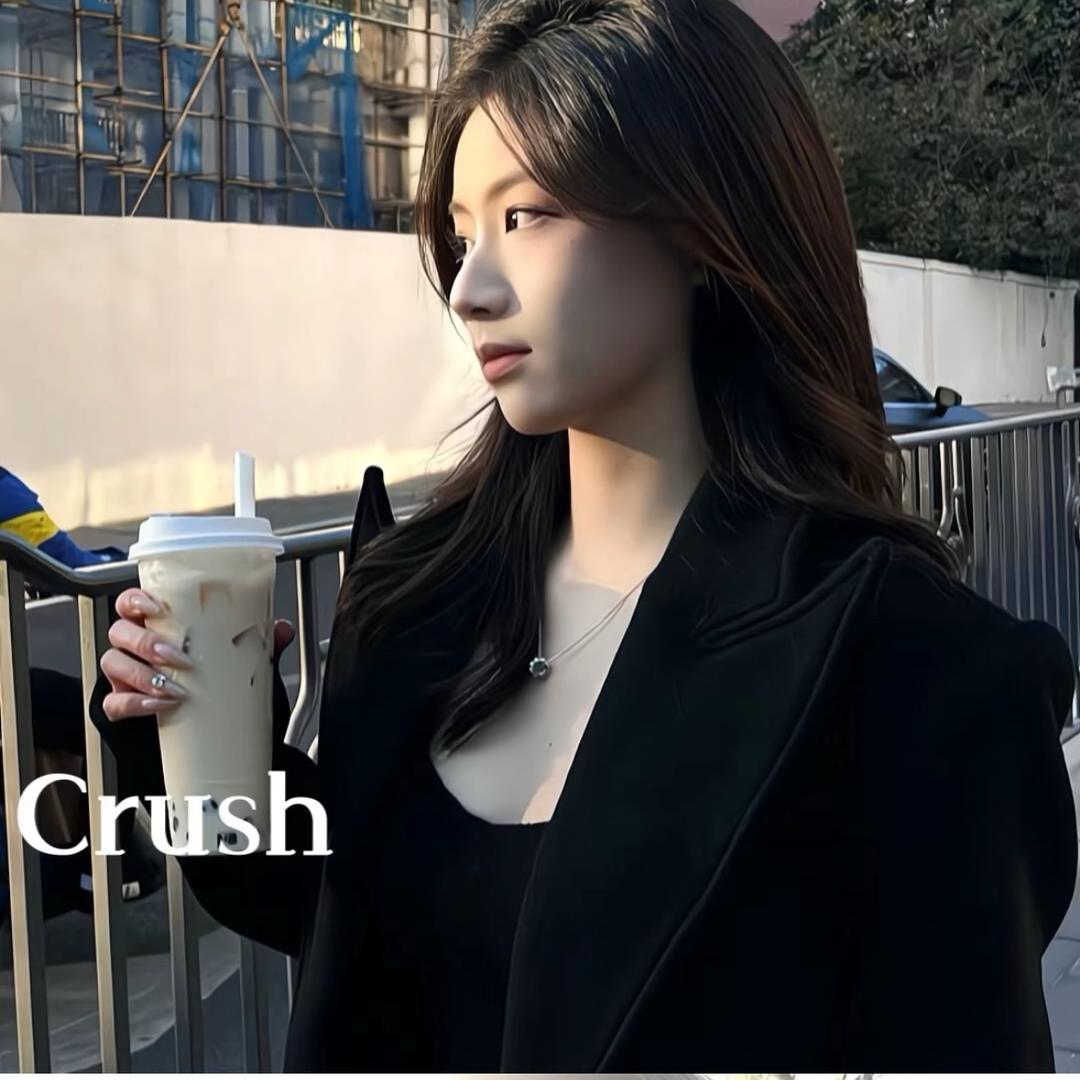 L 念念  🥀