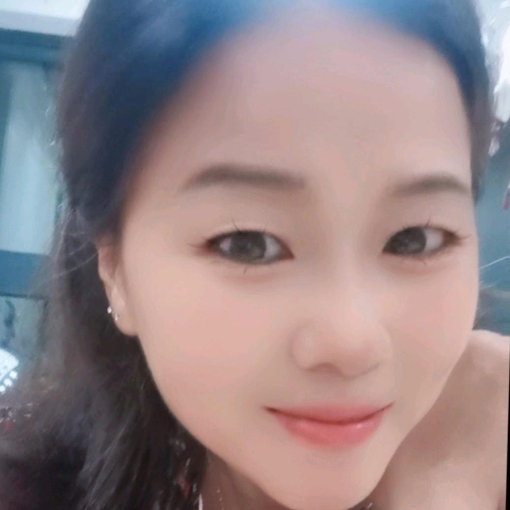 阖家幸福.