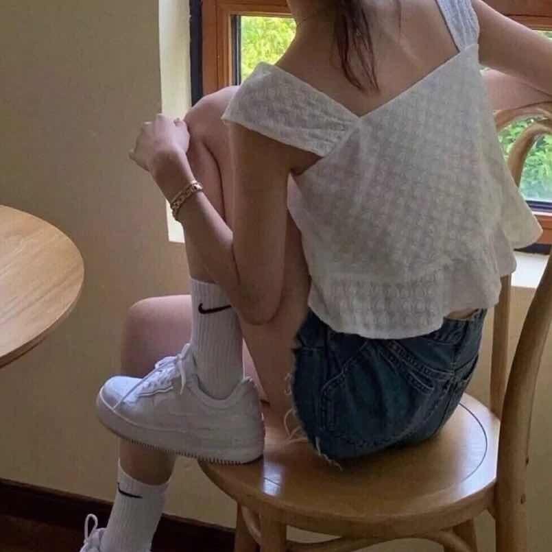 盐煎肉女孩