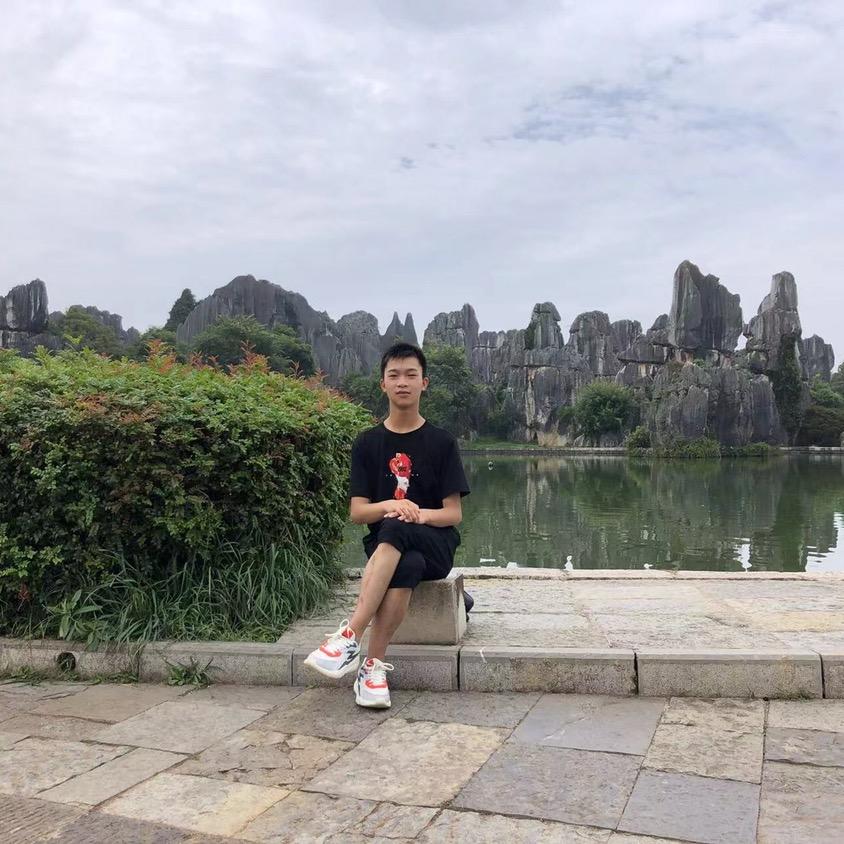 快乐小青年