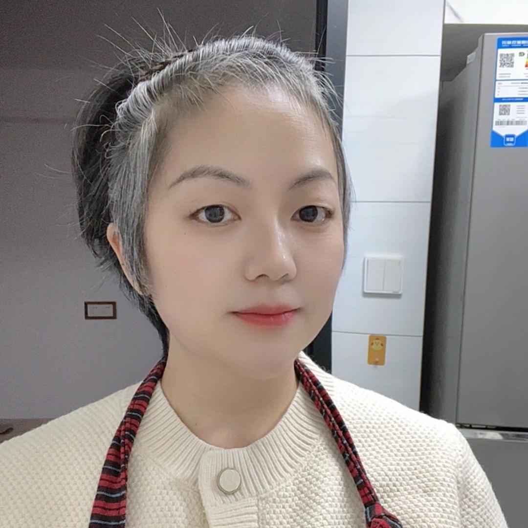 白发彩凤