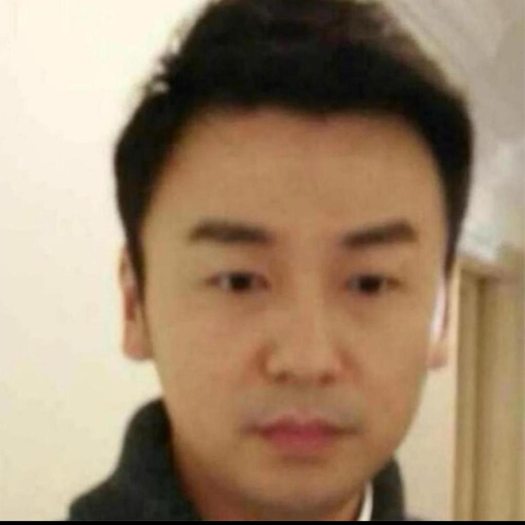 肖。