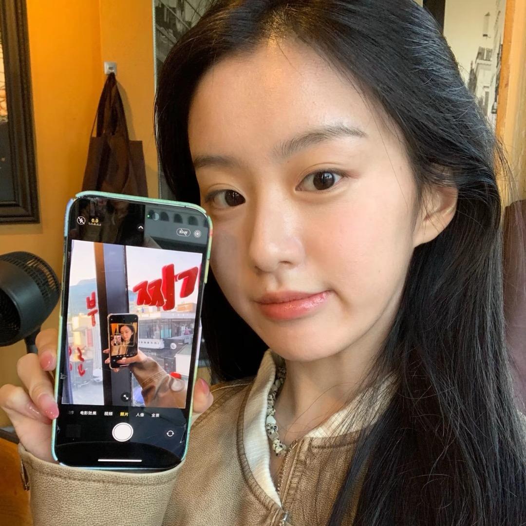 镜子爱睡觉