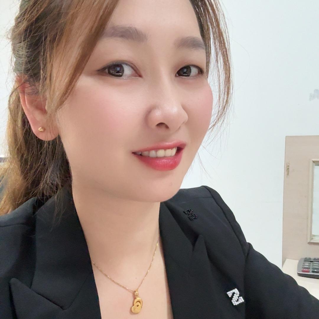 @玲
