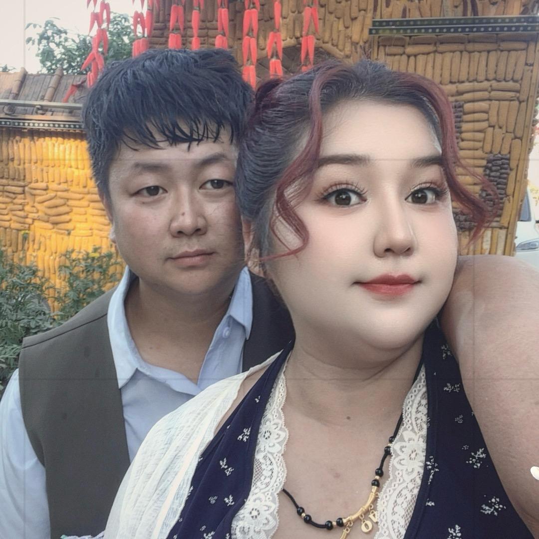 （维汉小夫妻）阿祖和小刘🍓