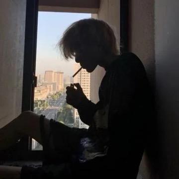 、獨饮晚风