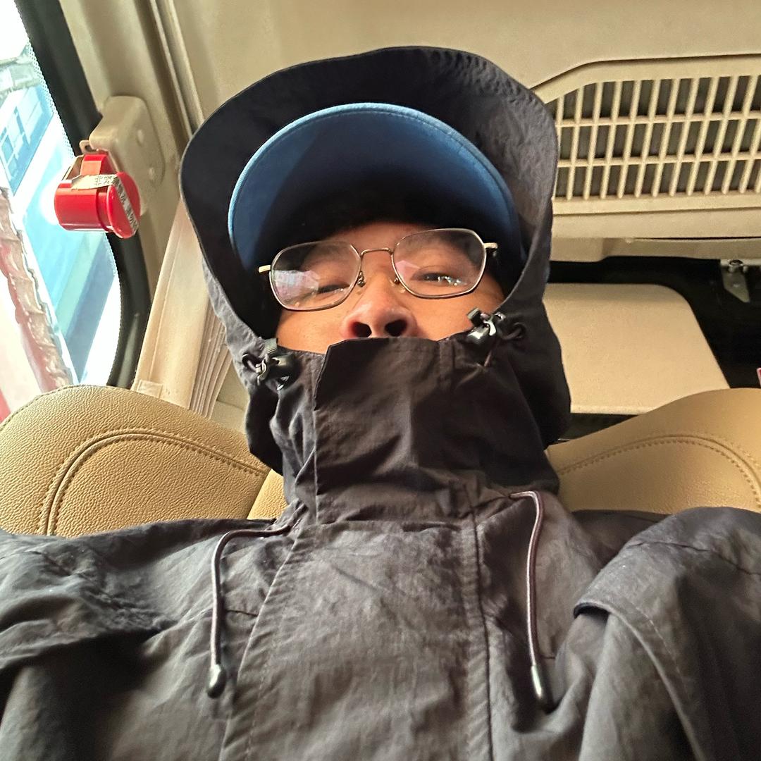 提醒我听周杰伦）看过杰伦版