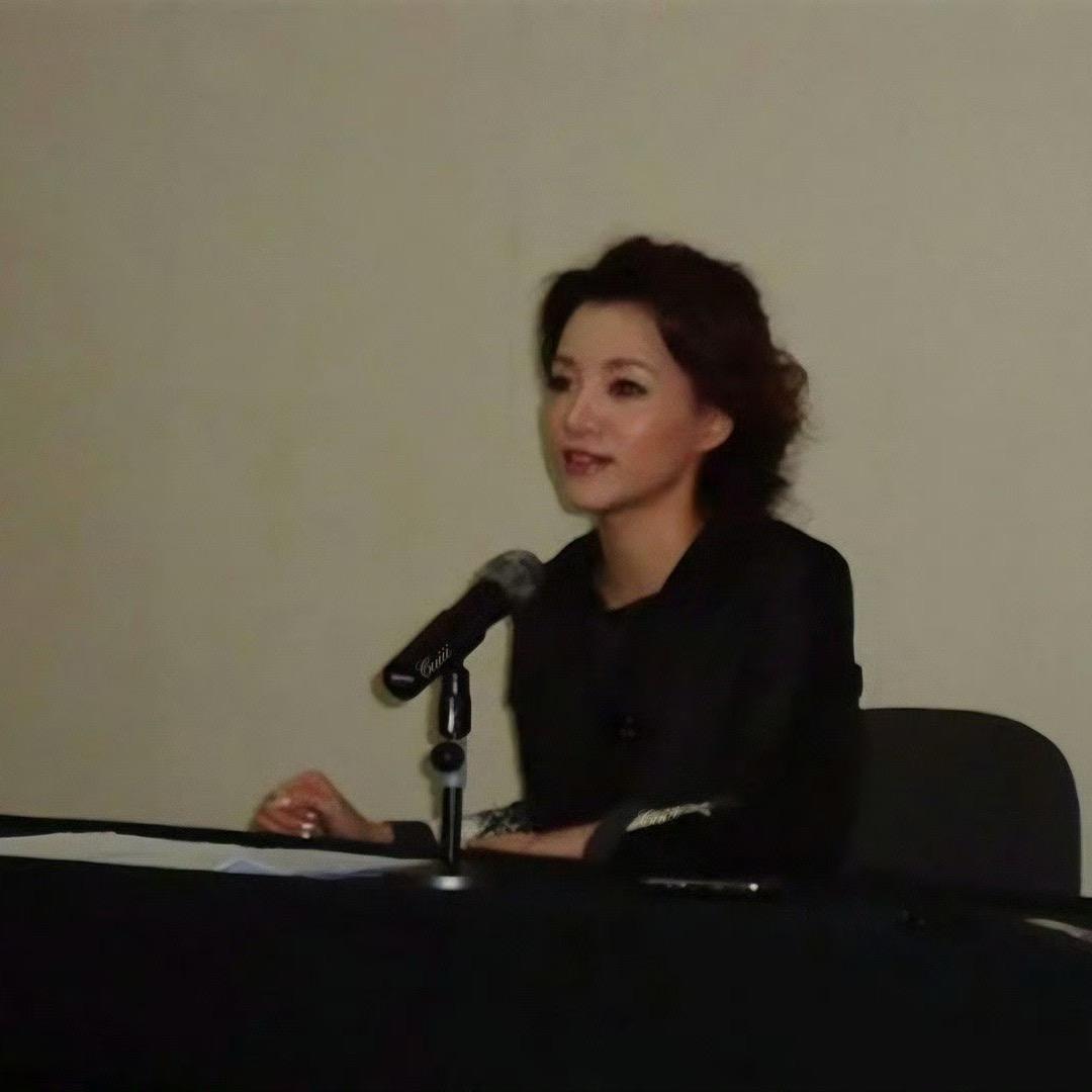 小河流儿