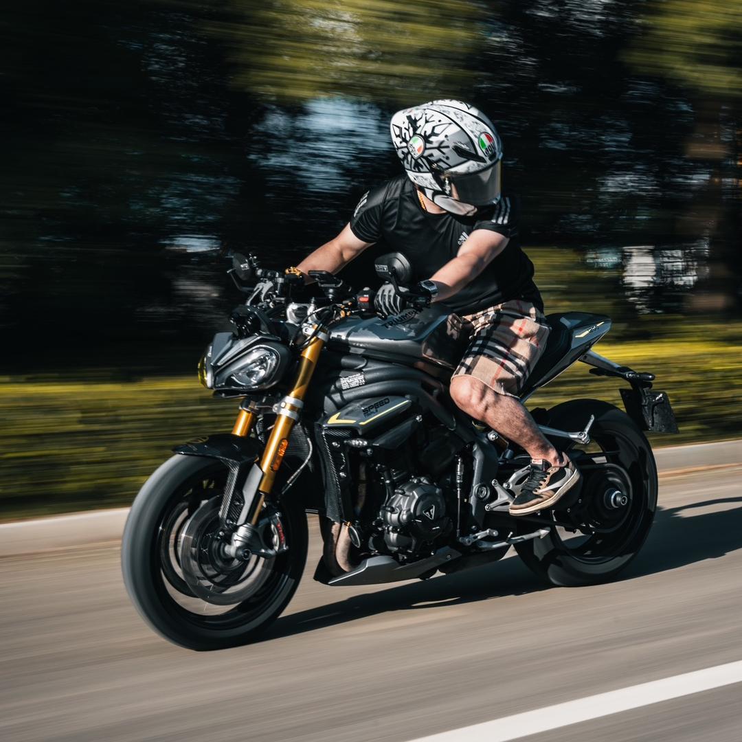 包包-大咖汽车公社