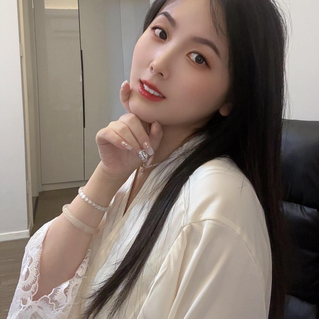 颜❤️溪