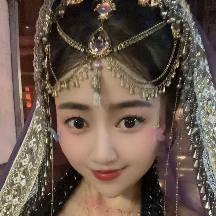 小莉莉吖