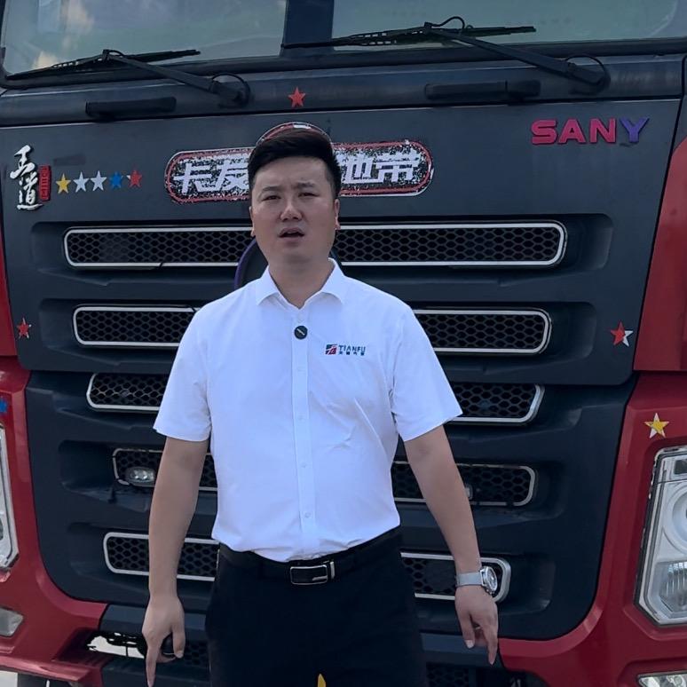 陈玉杰 鸿利汽车