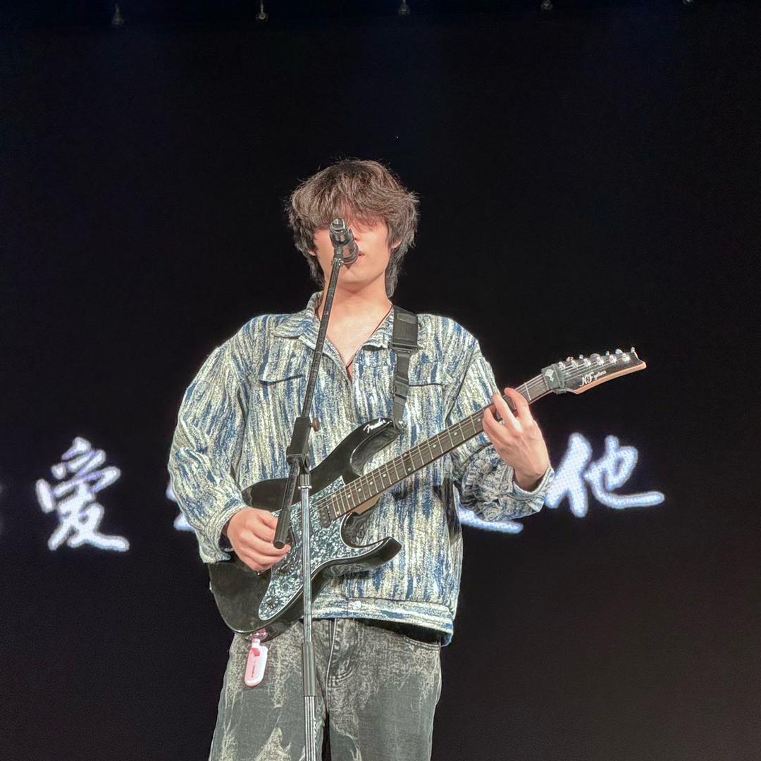 俄罗斯第一深情🐳
