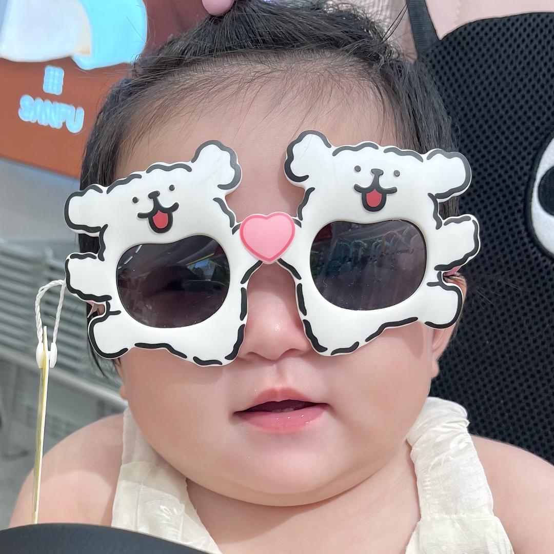 依依呀yiyi